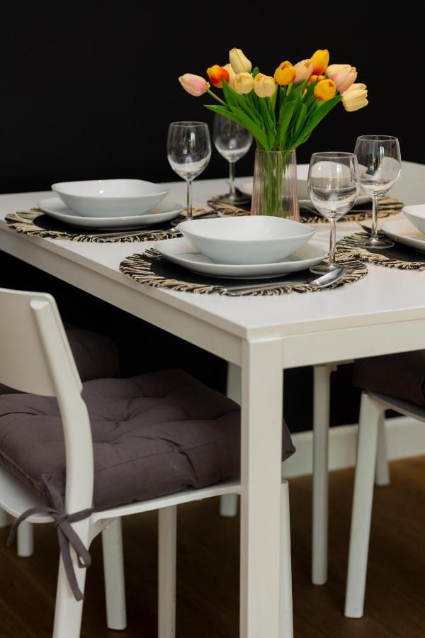Beautfiul For Families With Ac By Renters Apartment