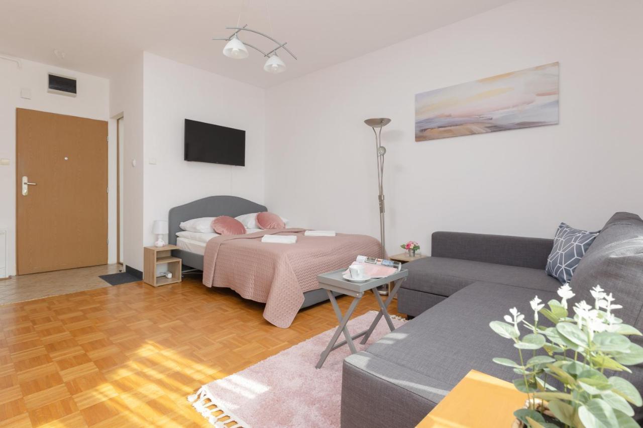 Apartment Metro Natolin Ursynow Centre Studio With Balcony By Renters Warsaw