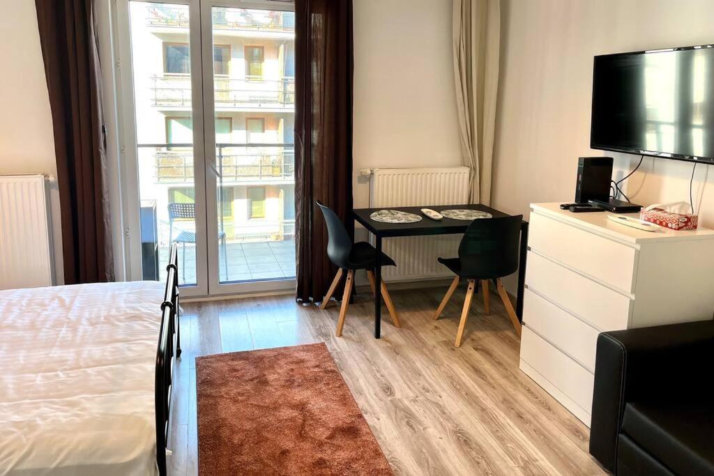 Okrzei Manufaktura Praga Apartment *