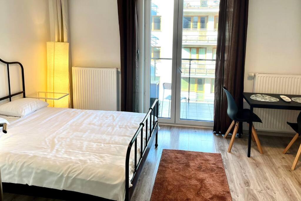 Okrzei Manufaktura Praga Apartment Warschau