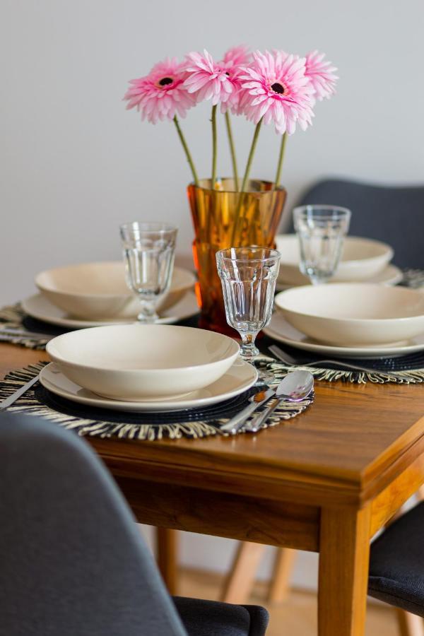 Apartment Tasteful In Center By Renters Warsaw