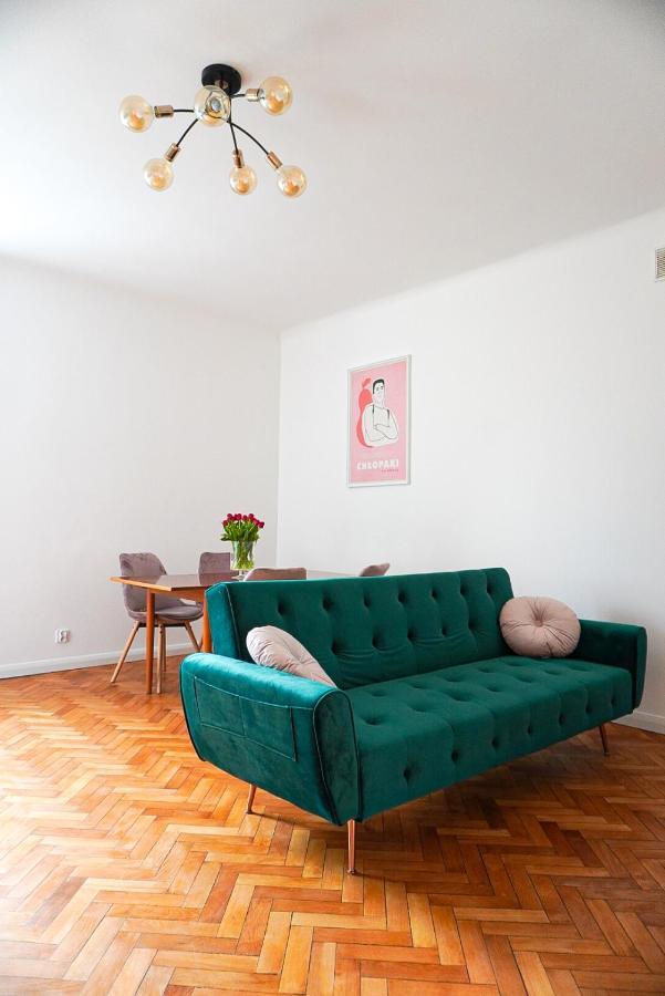 Retro Praga District Apartment Warsaw