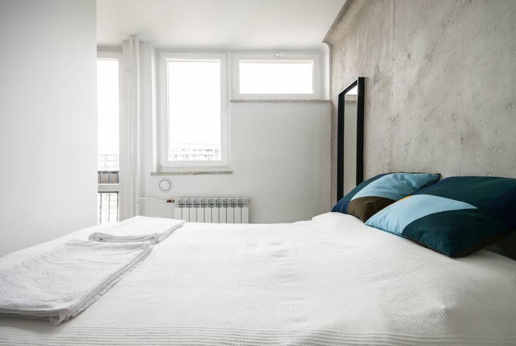 Apartament Unique With Stunning View & Netflix Warszawa