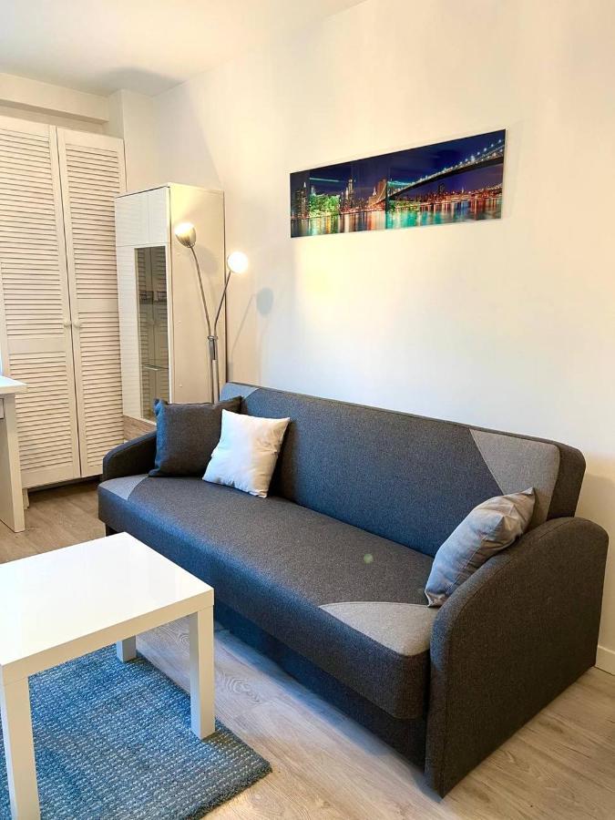 2-rooms Cute Apartment, Metro, Wi-fi - By Hik Apartment *