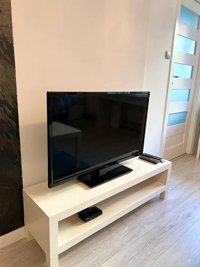 2-rooms Cute Apartment, Metro, Wi-fi - By Hik Apartment *