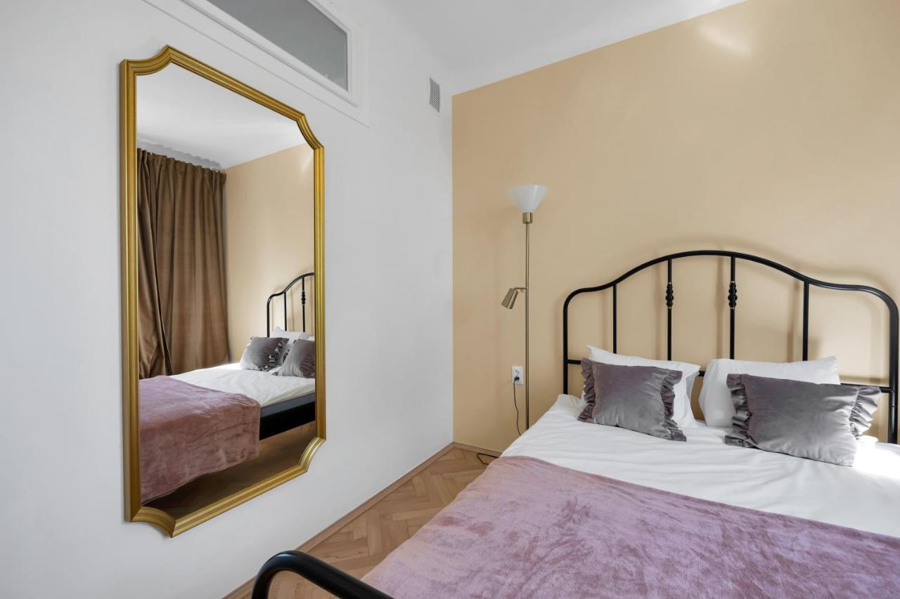 Unique Old Town 2br Stara 7 Apartment Warsaw