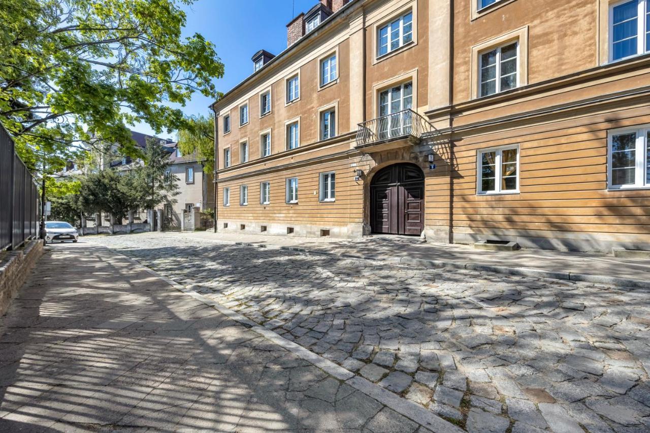 Unique Old Town 2br Stara 7 *