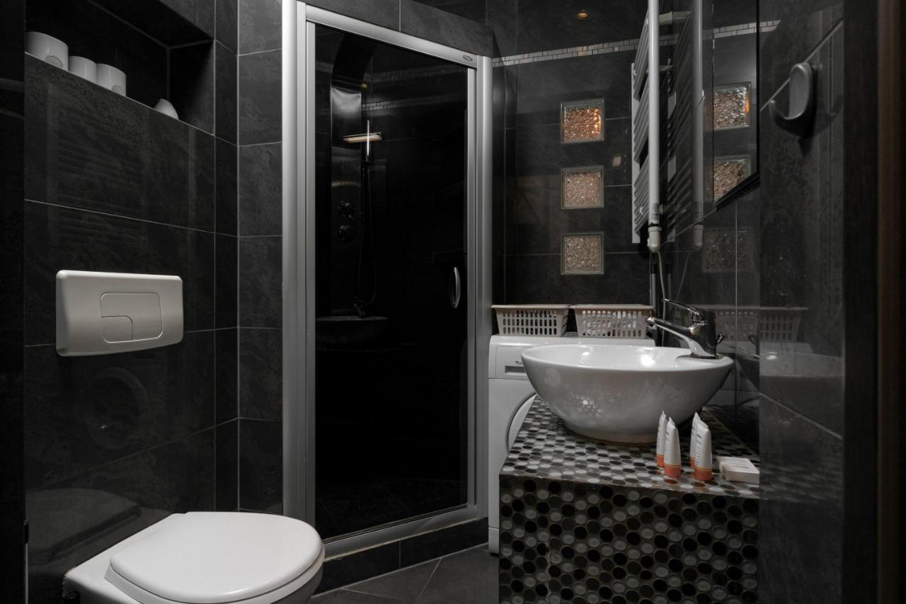 Apartment Wola With Balcony & Close To Metro By Renters Warsaw