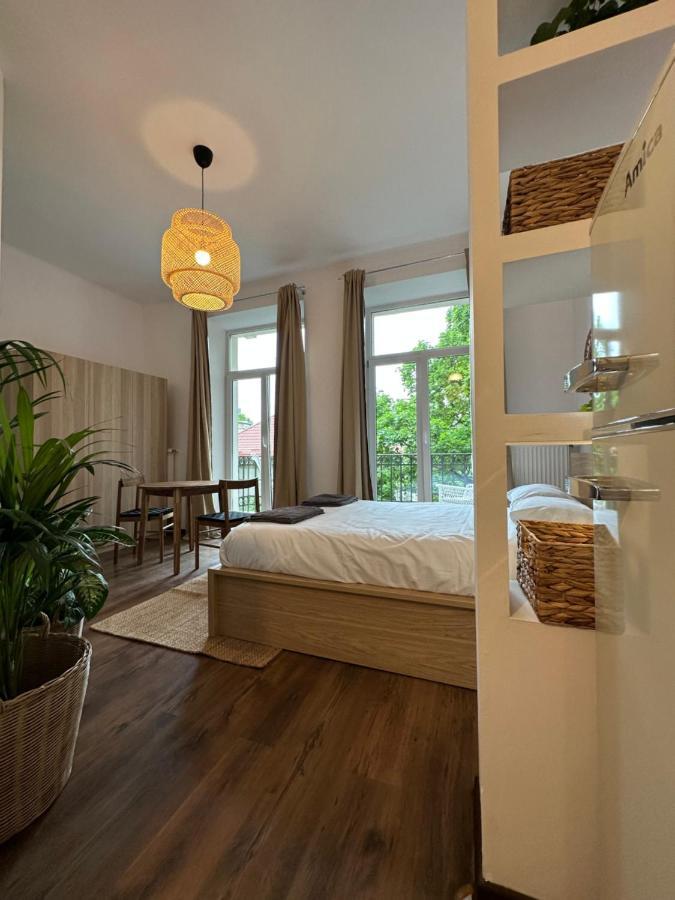 Studio Na Starej Ochocie Apartment