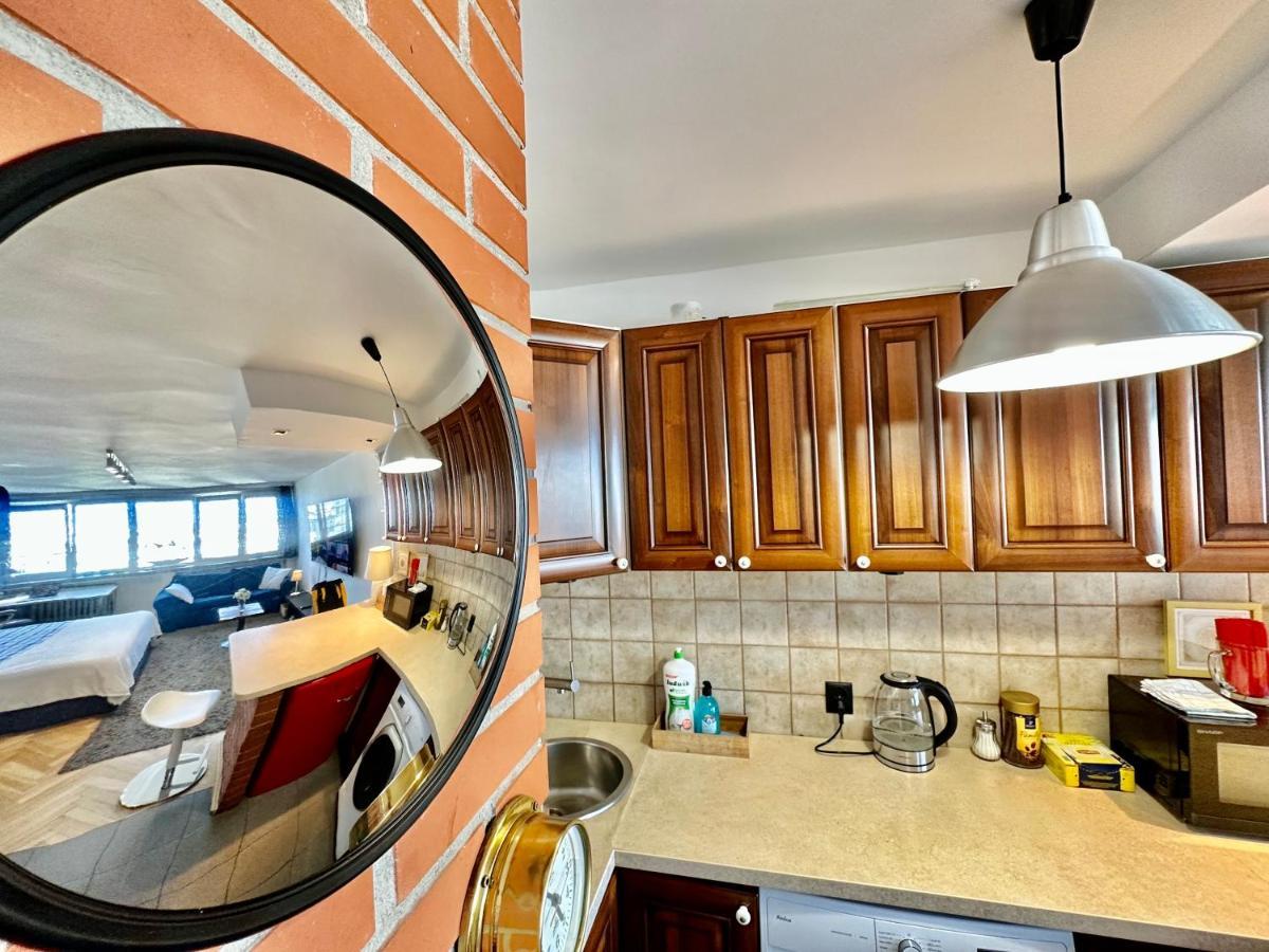 Super White 2x Metro Scisle Centrum Wifi 300 Mbs New Apartment Warschau