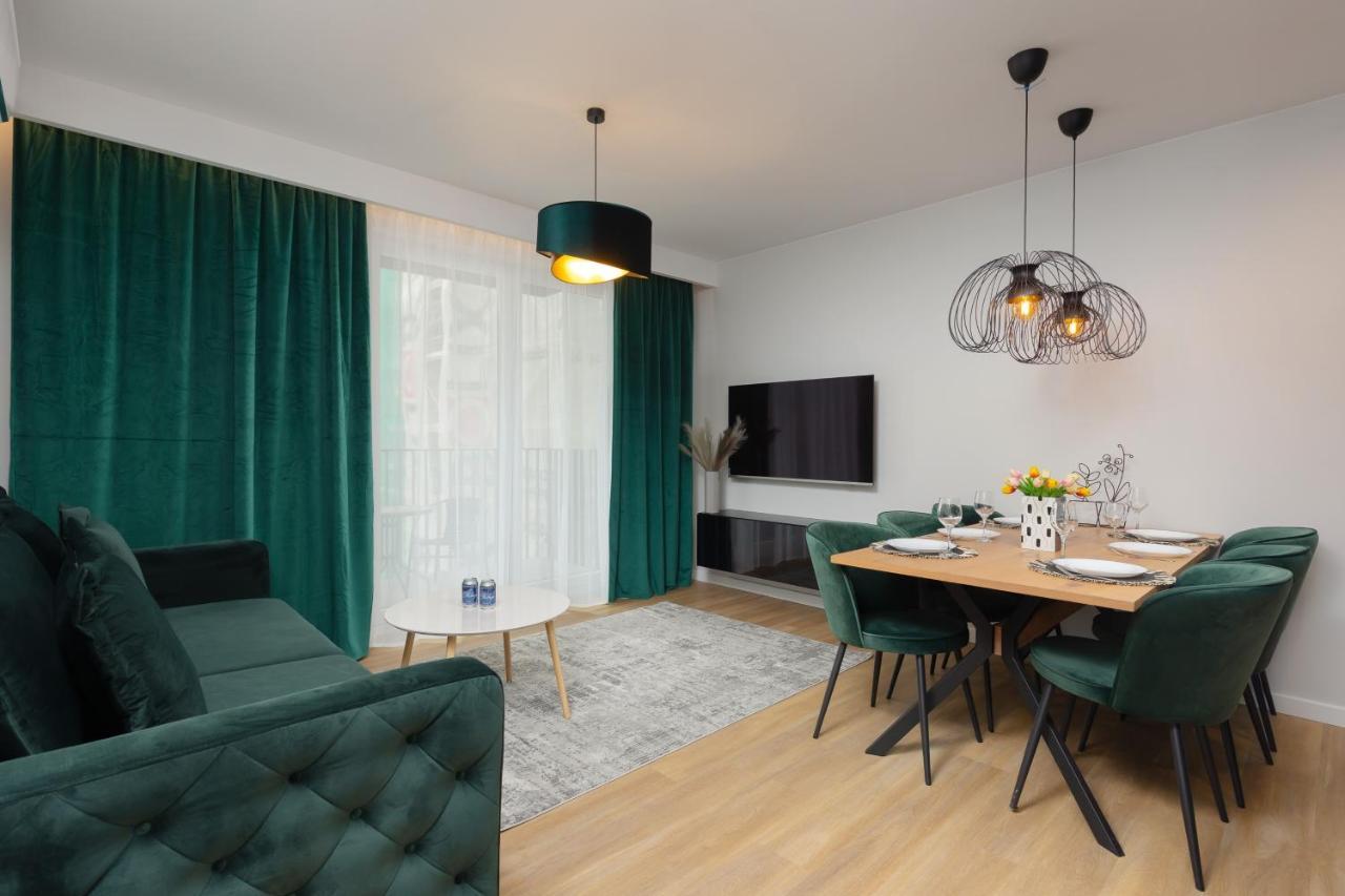 Habicha Three-room With Parking By Renters