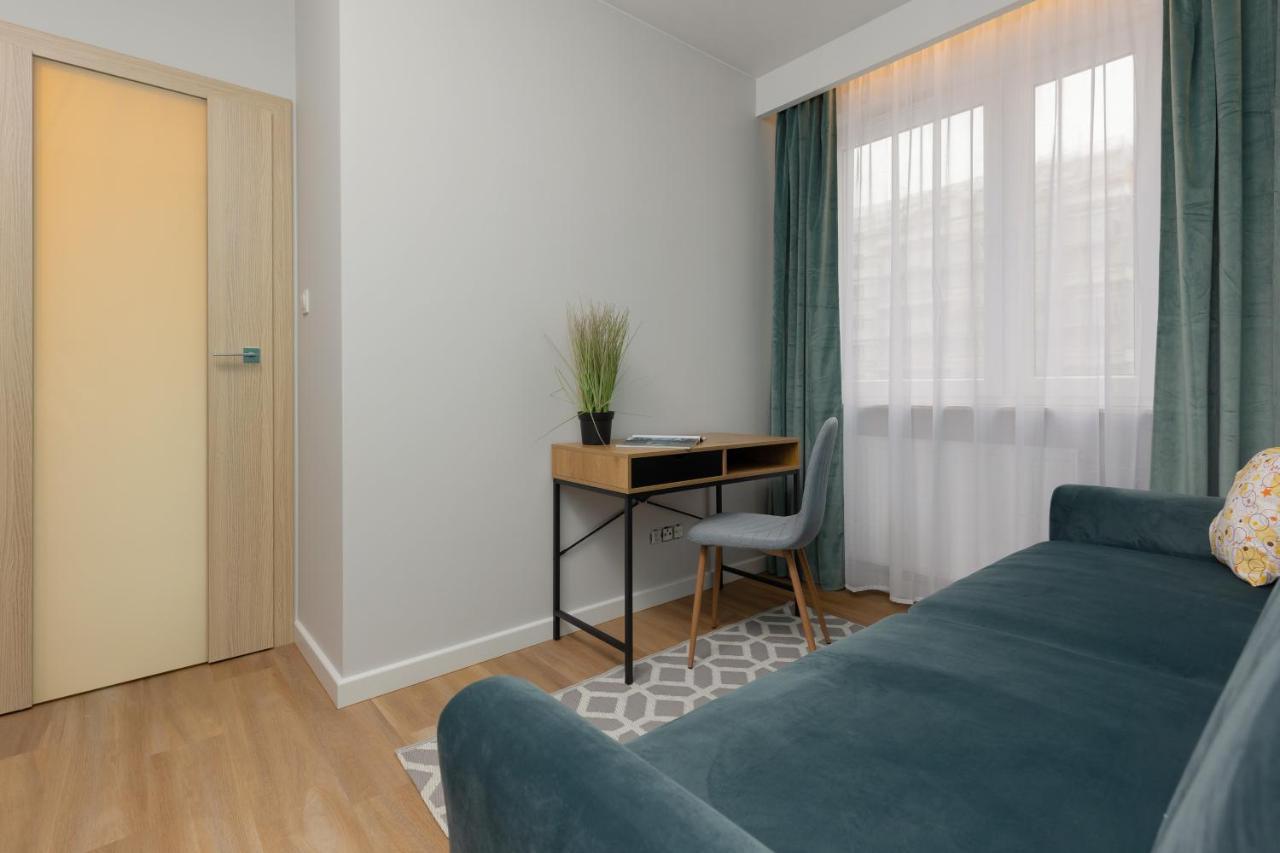 Apartment Habicha Three-room With Parking By Renters