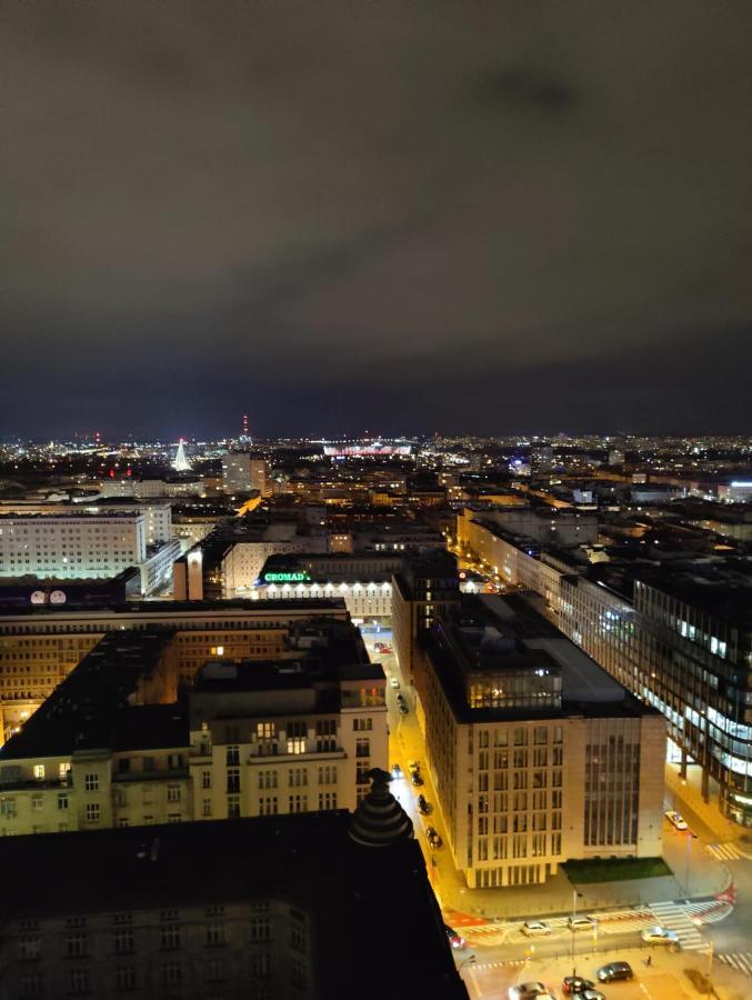 Apartment 23rd Floor 3br With Views Of *