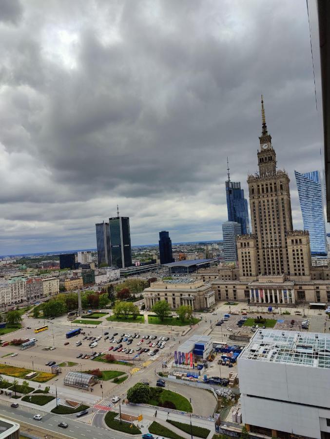 23rd Floor 3br With Views Of Warsaw