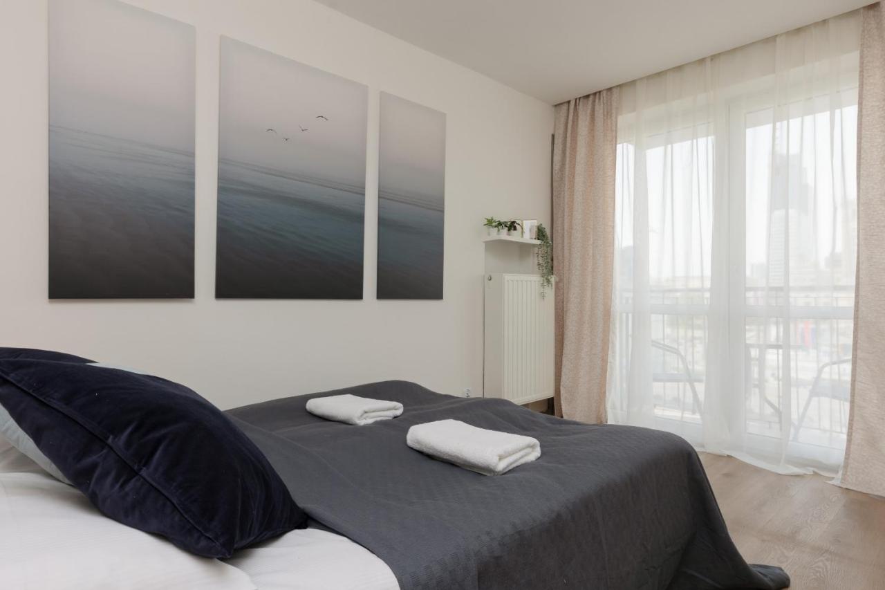 Apartament Zlota With View On Palace Of Culture And Science By Renters Warsaw