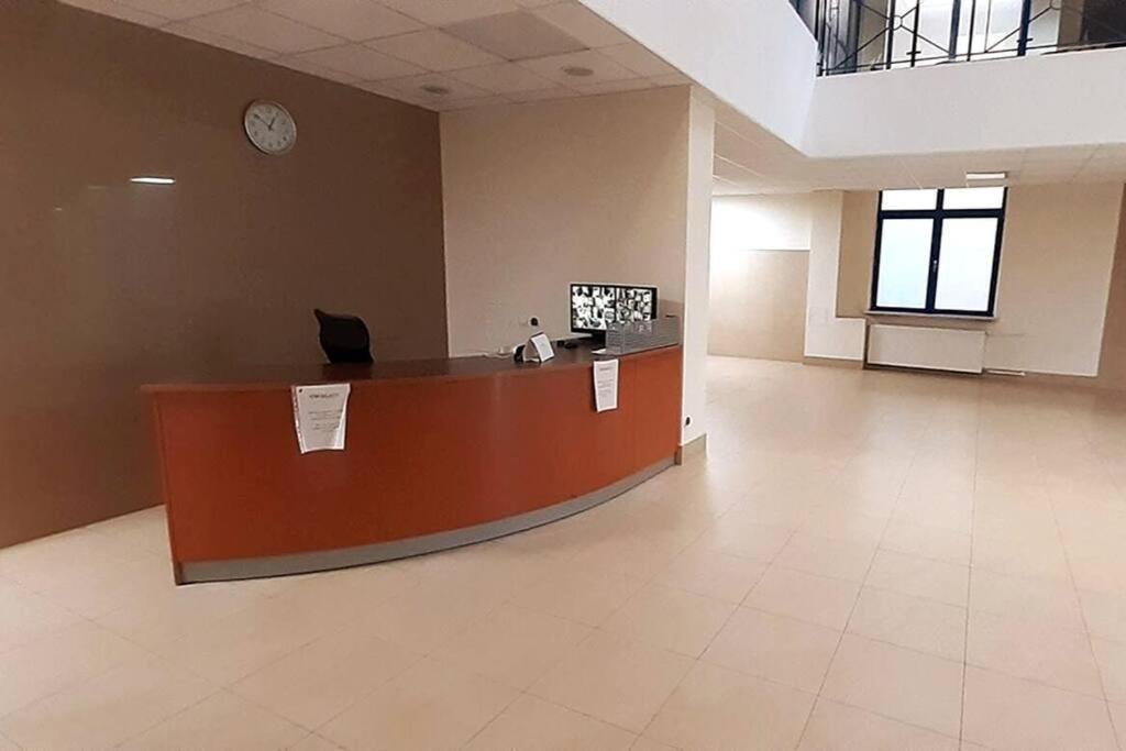 Apartamento Rondo Onz Metro, Krochmalna 32a Street *
