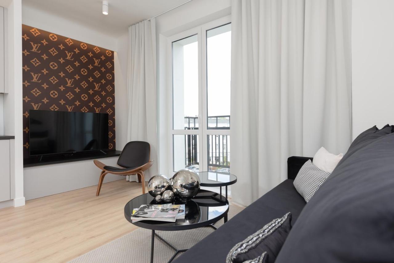 Apartment Fashionable Center By Renters
