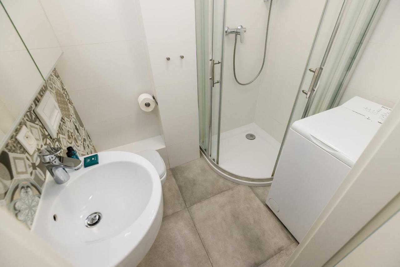 Shortstaypoland Chlodna Apartment Warschau