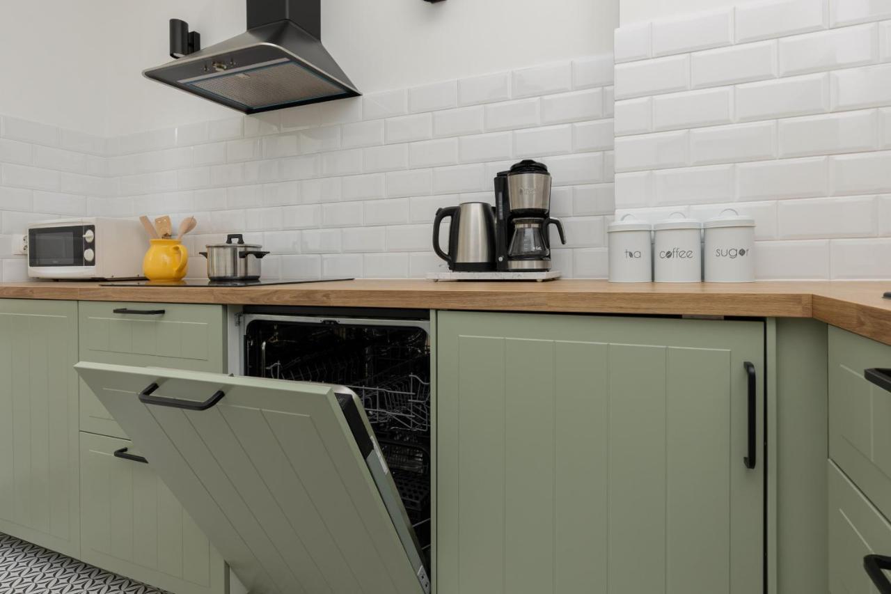 Apartamento Tasteful In Center By Renters
