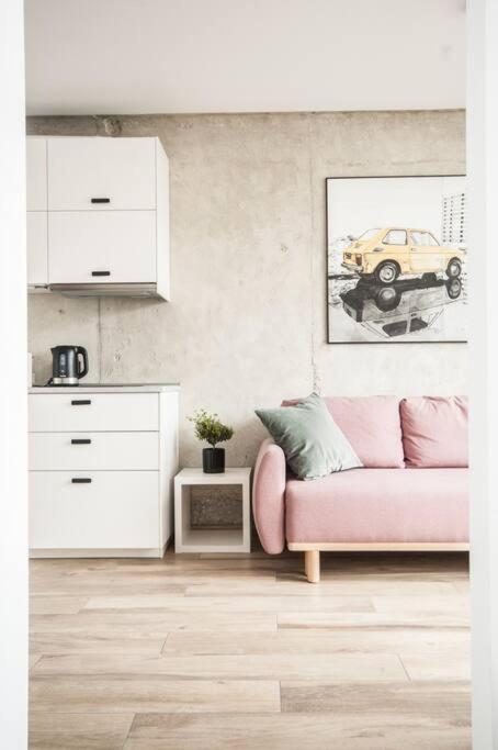 Unique With Stunning View & Netflix Apartament Warszawa