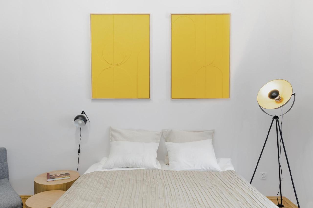 Apartment Concierge Koneser