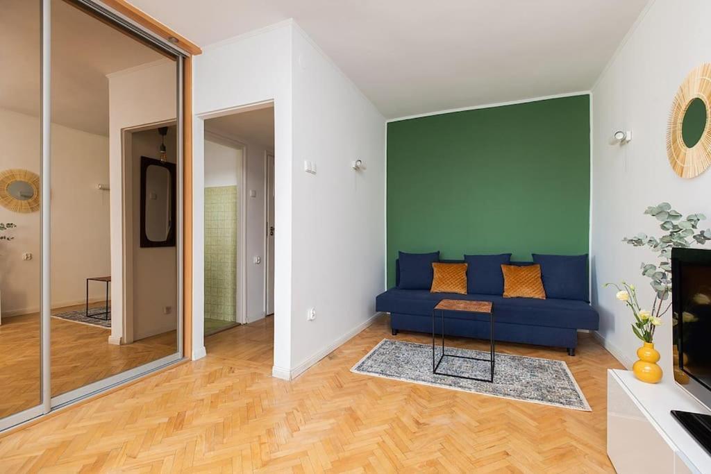 Apartment Close To Old Town - Cosy, Fully Equipped *