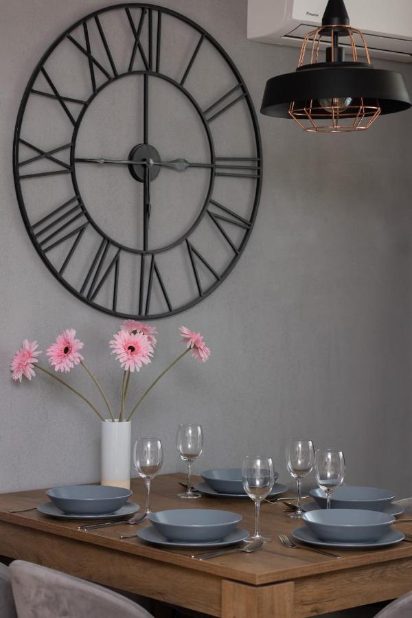 Apartamento City View With 2 Bedrooms & Ac By Renters Varsóvia