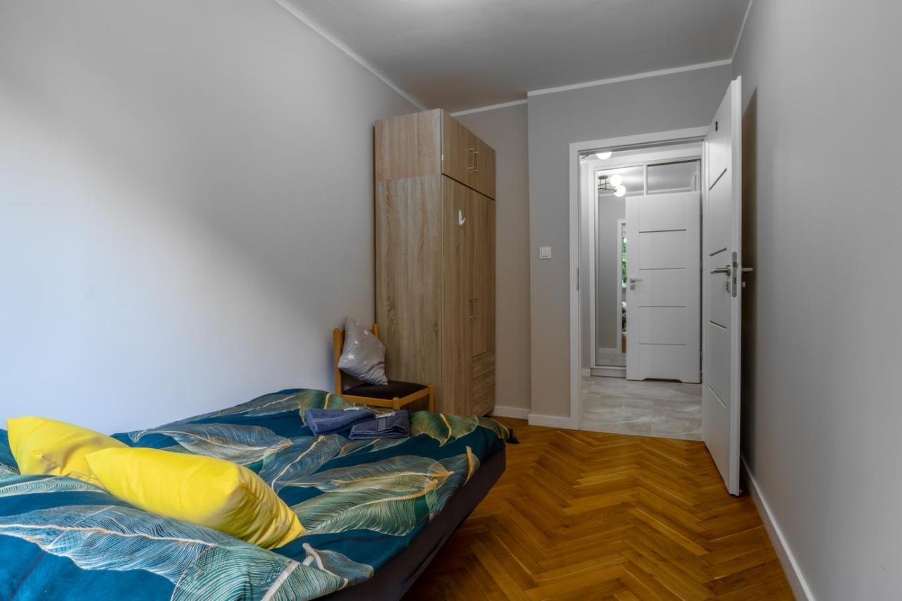 Apartment Center Classicrooms *
