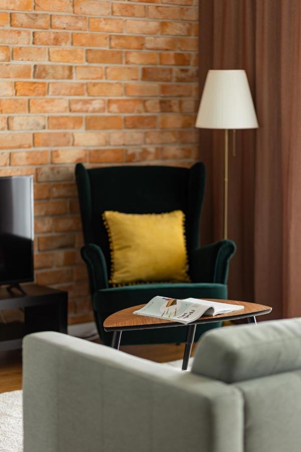 Modern Stalowa 2 Bedrooms & Parking By Renters
