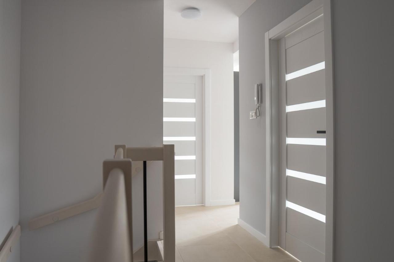 Diament Kamienica Grochow With Free Parking Apartamento Varsóvia