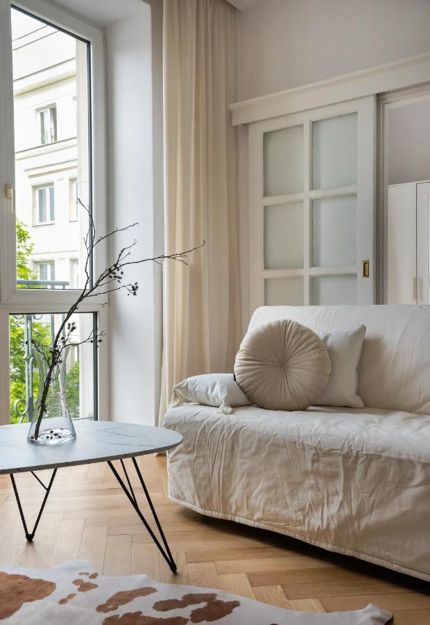 Apartment Plac Konstytucji Bright *