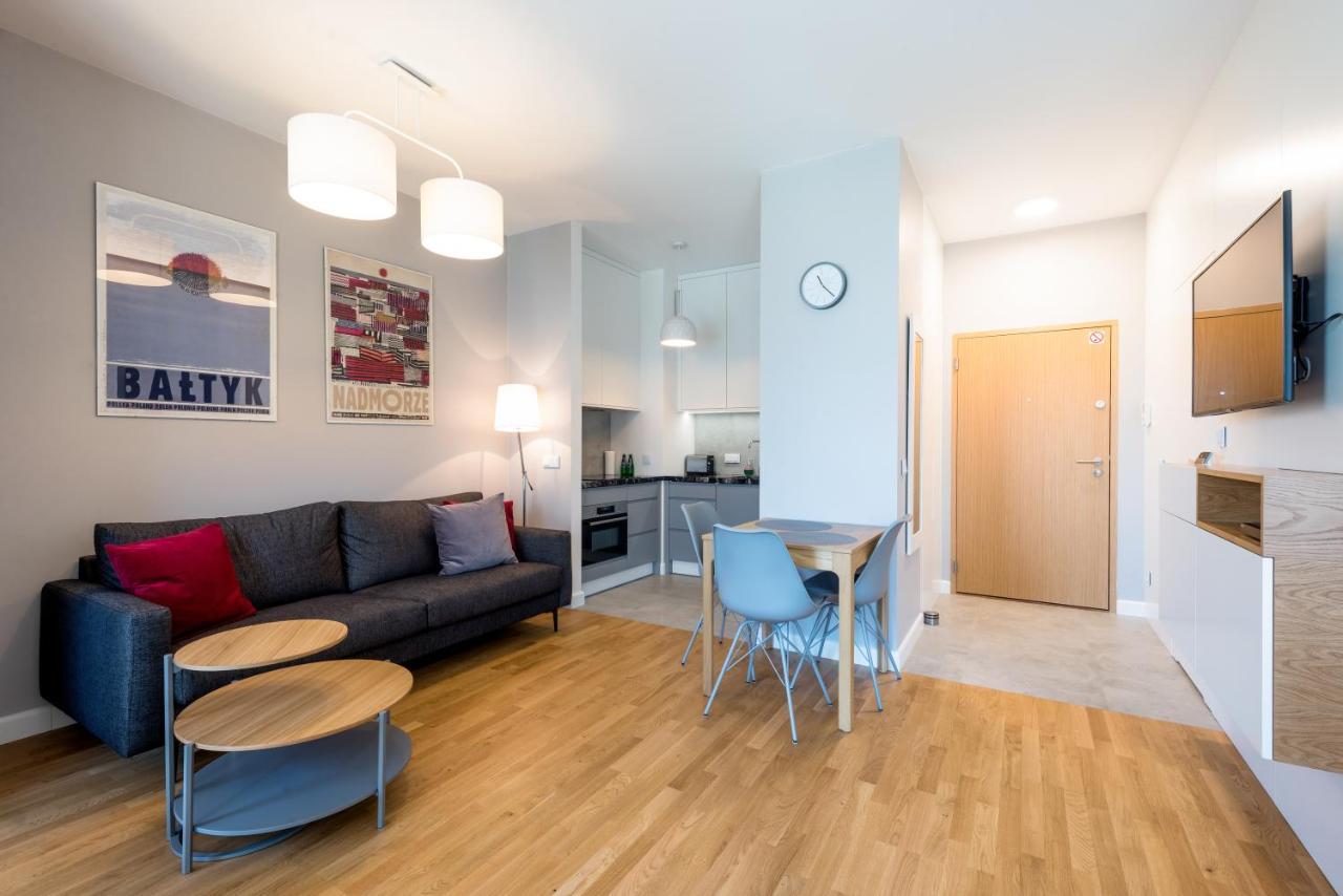 Kolejowa 3* Warsaw