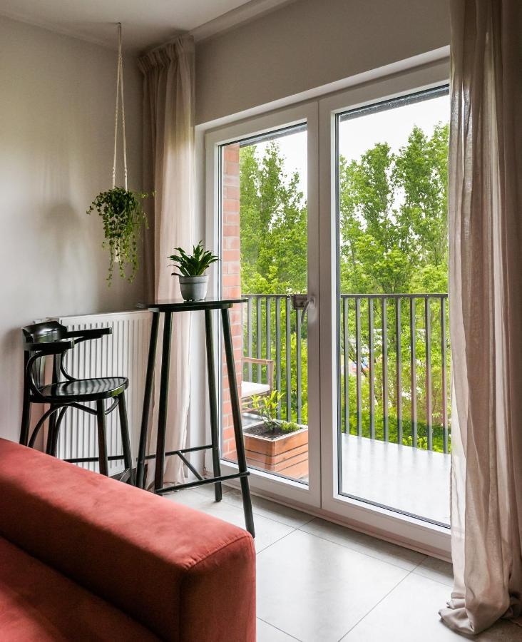 Bohema Place - Metro Szwedzka Apartment Warschau