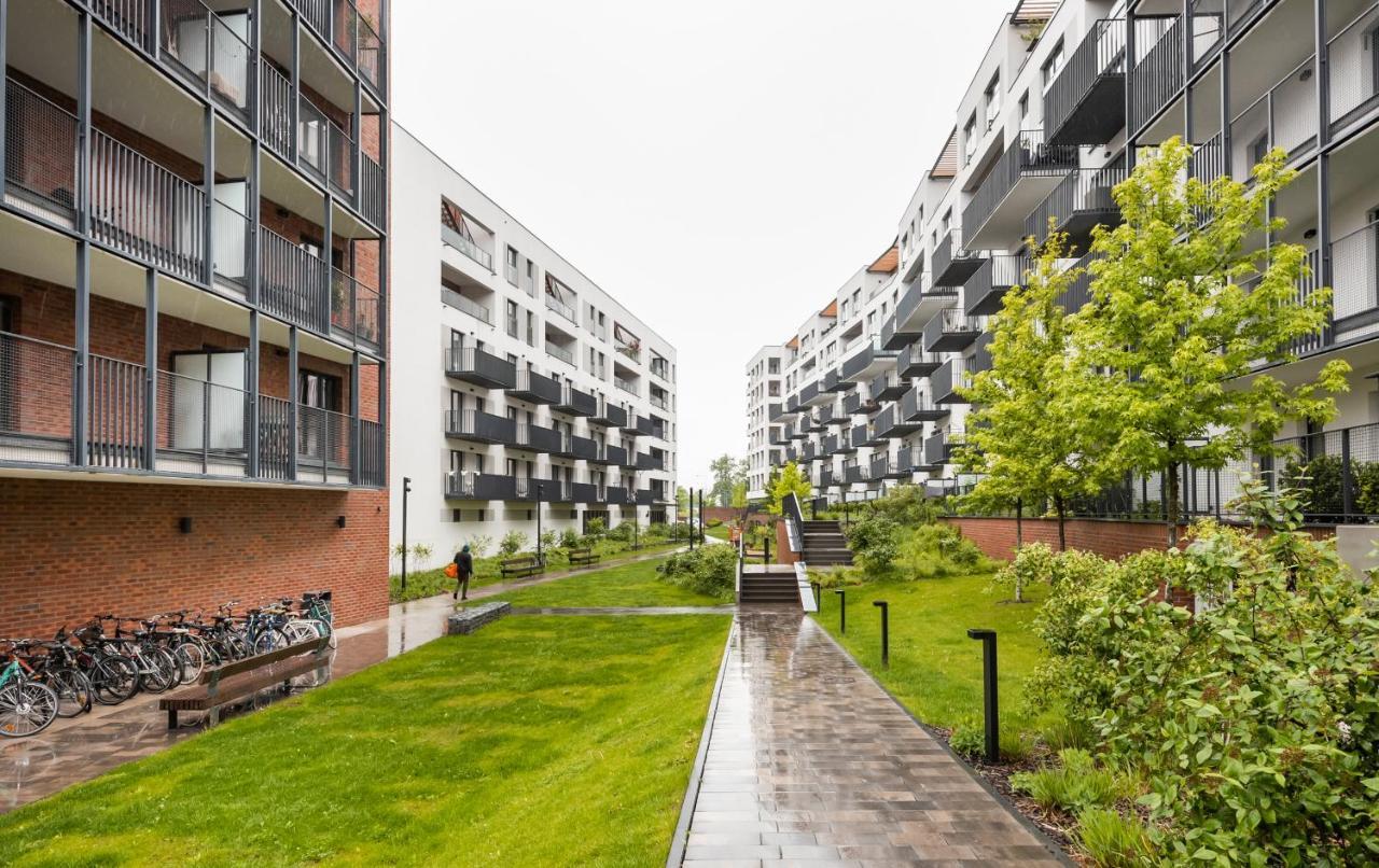 Bohema Place - Metro Szwedzka Apartment *