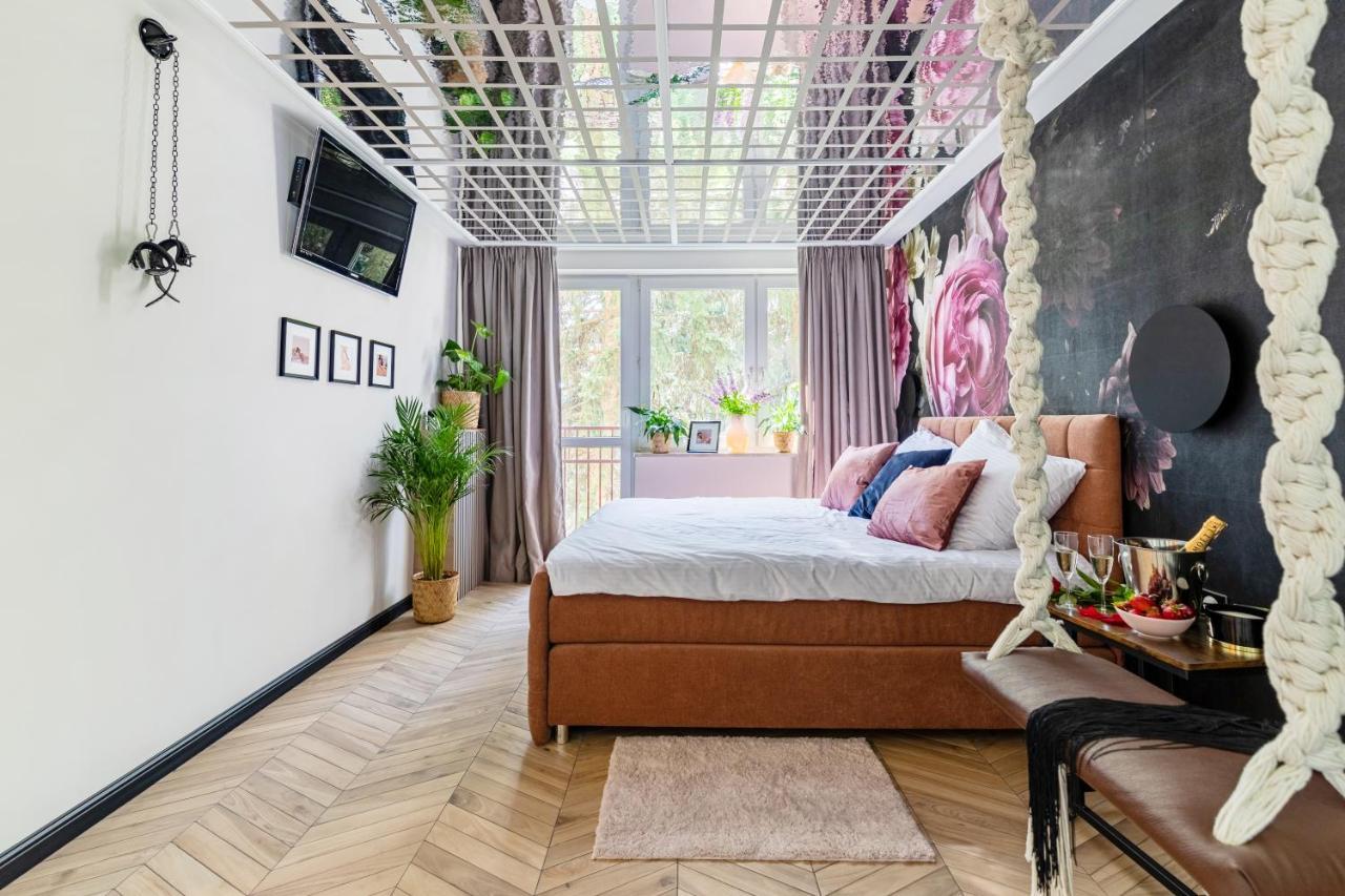 Apartment Secret Garden *