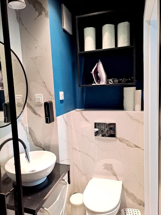 Sunny & Modern 2 Beds Spacious Air-conditioned Căn hộ Warsaw
