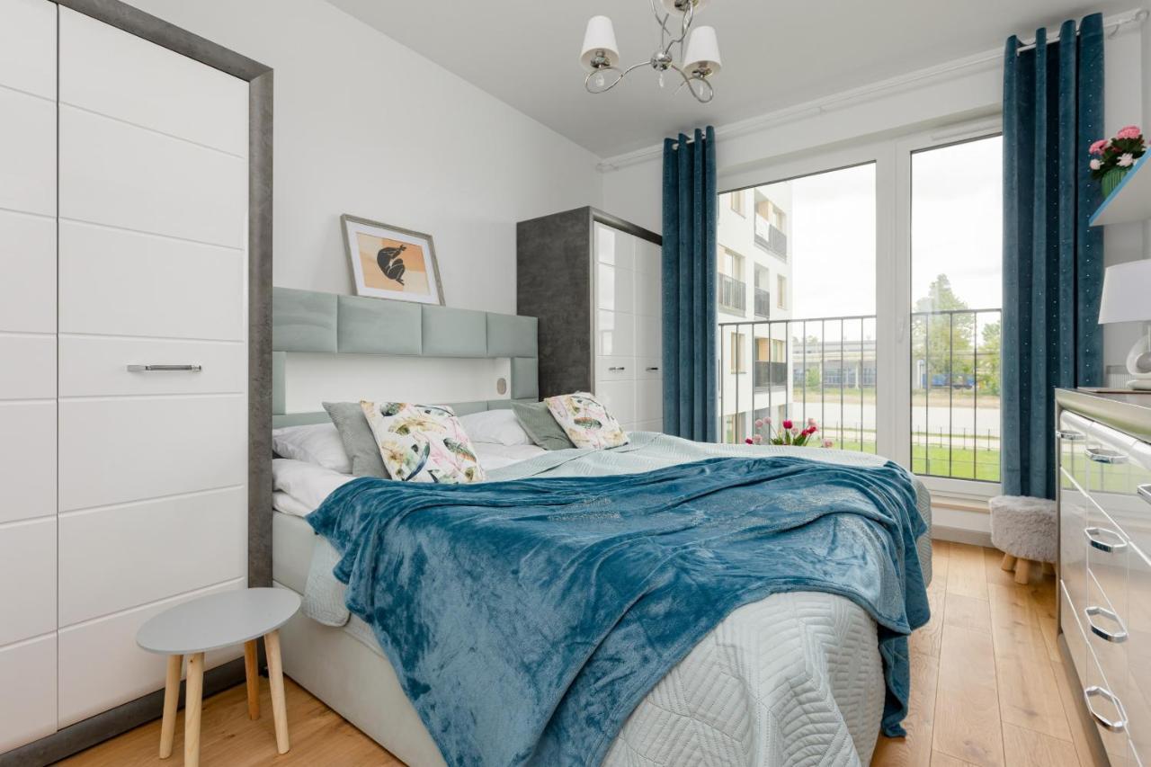 Apartment Kotsisa With Parking By Renters