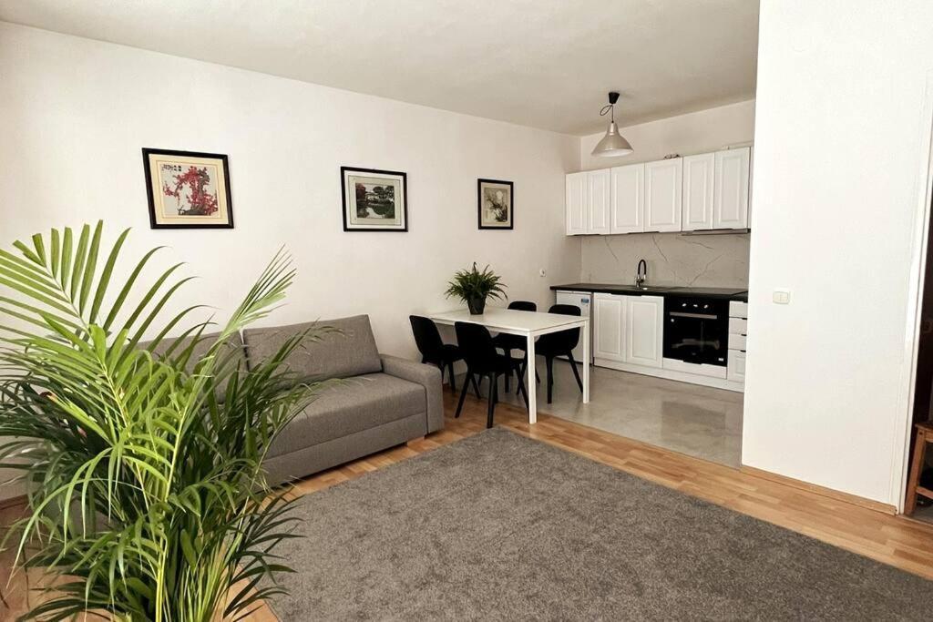 Kabacki Dukt Apartamento Varsóvia