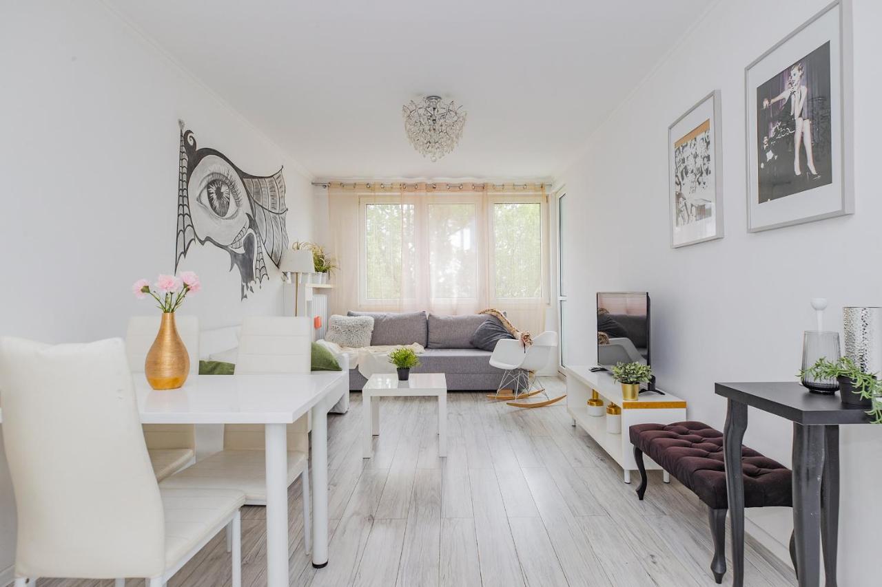 Apartment Shortstaypoland Aleje Jerozolimskie Warschau