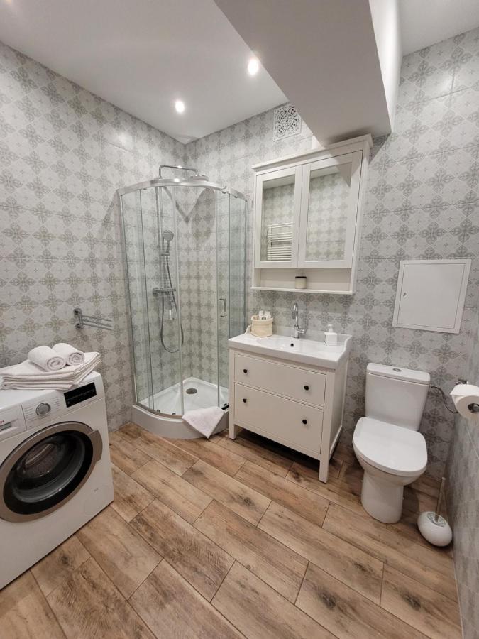 Apartament Czerwone Maki Warsaw