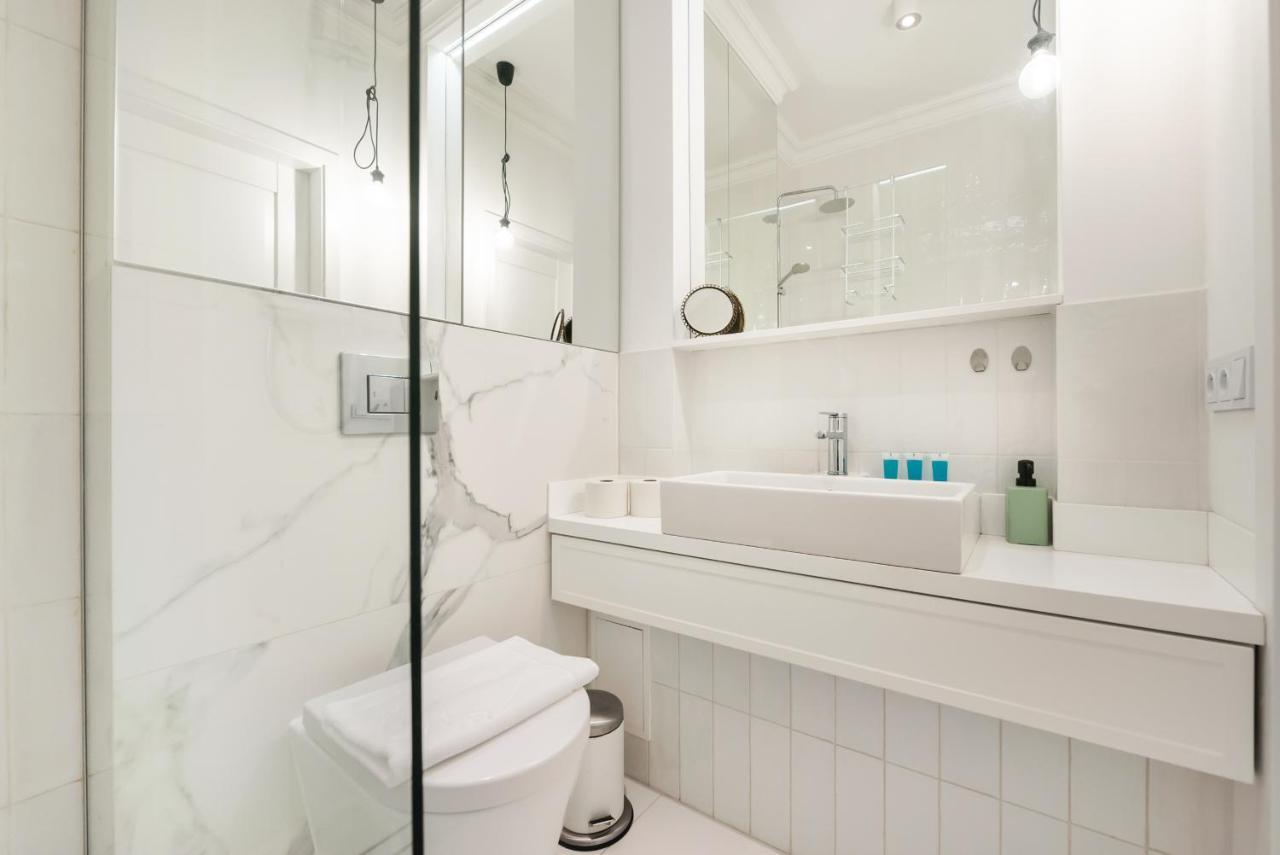 Lewartowskiego Luxury Lovely