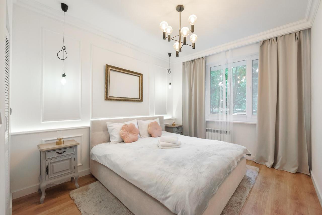 Lewartowskiego Luxury Lovely Apartment Warschau