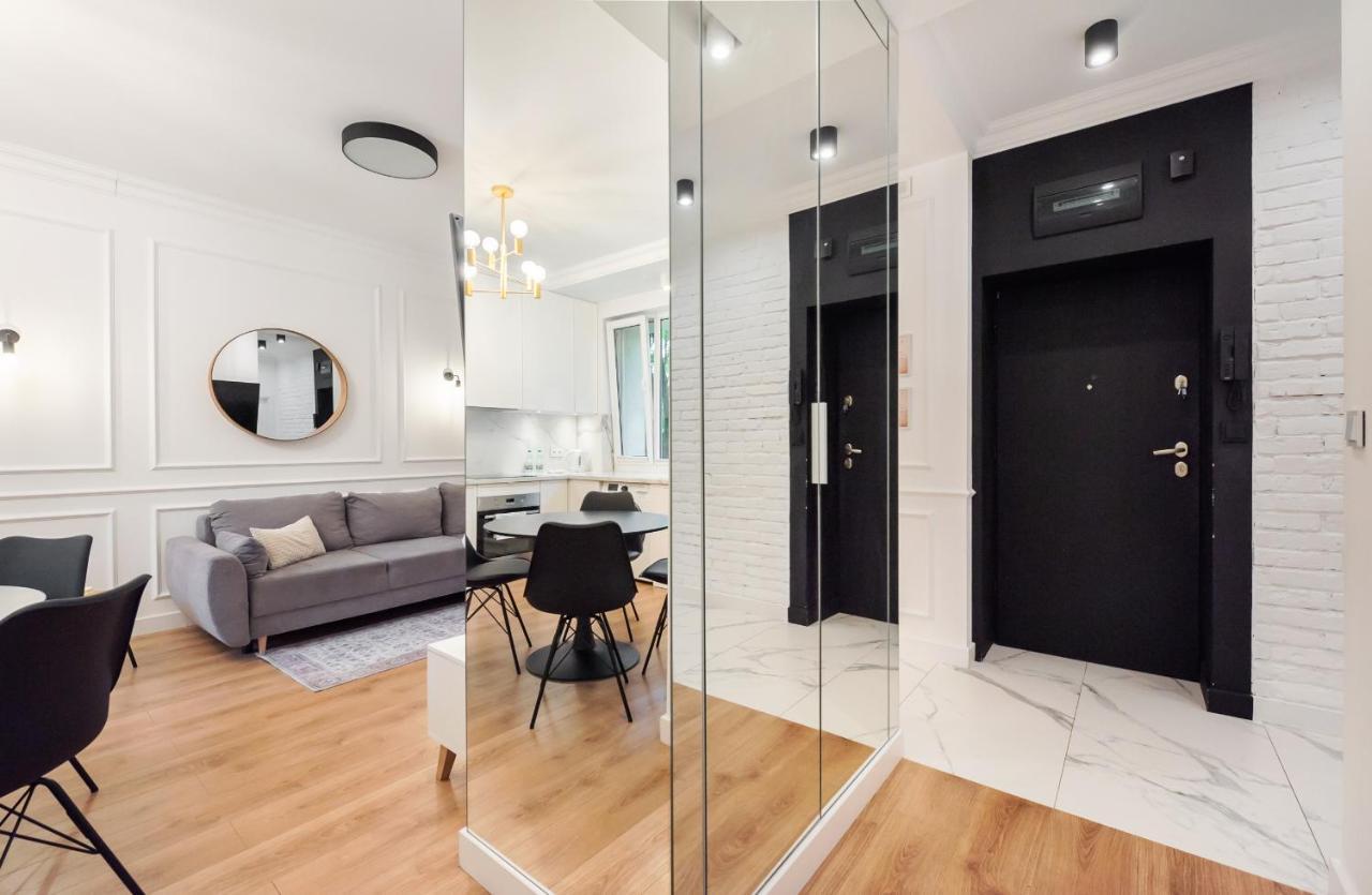 Lewartowskiego Luxury Lovely Warschau