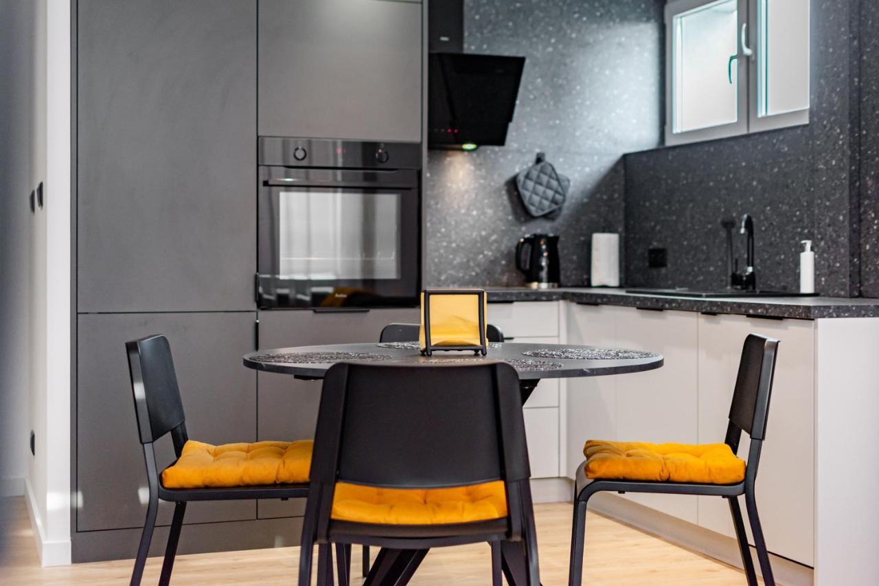 Darwina 3a By Homeprime Apartment