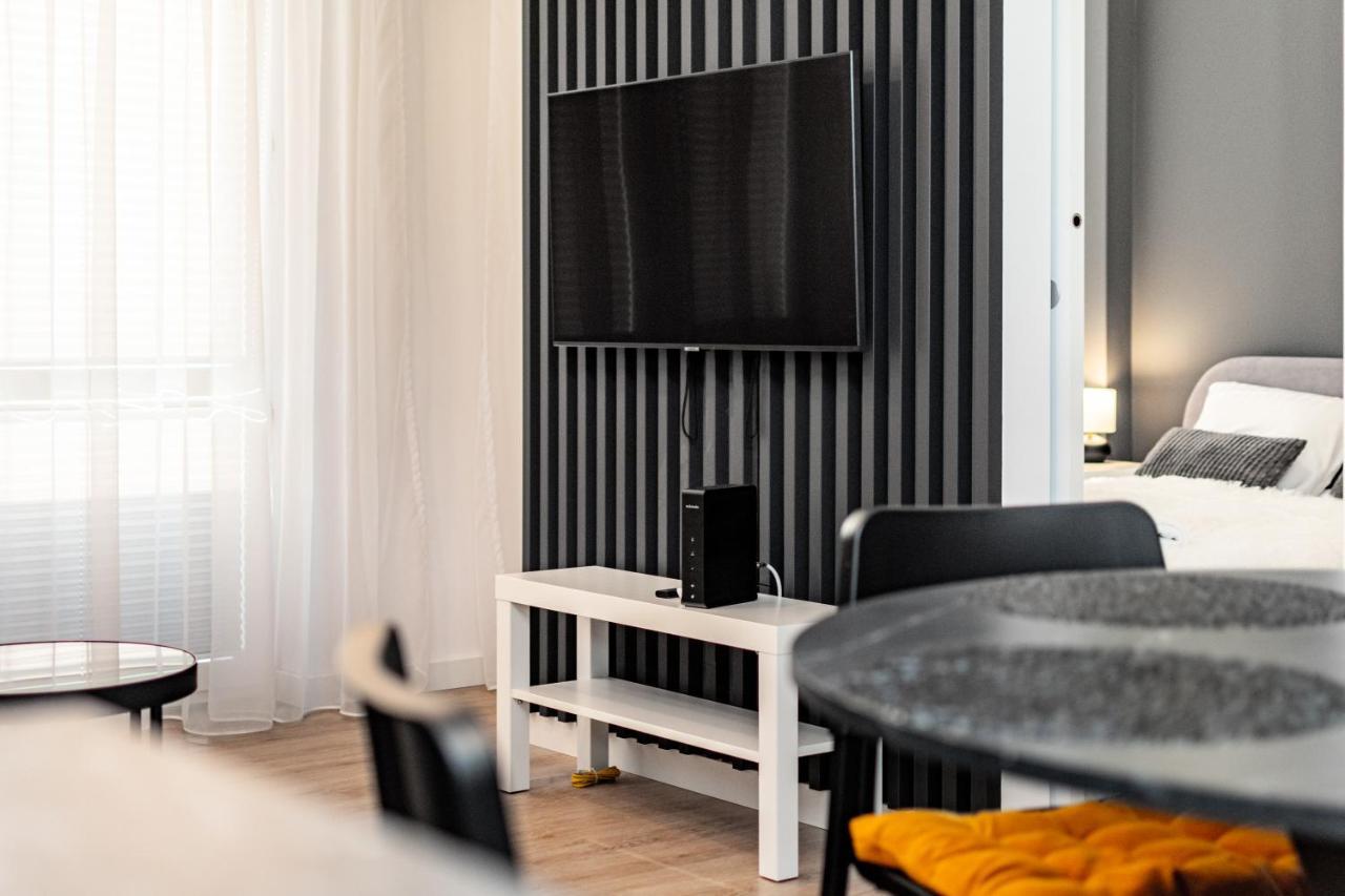 Darwina 3a By Homeprime Apartment