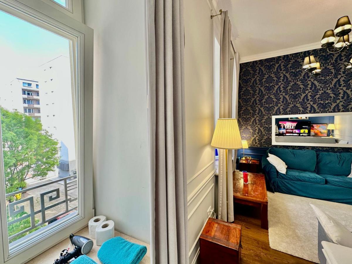 Apartment Decor Metro Wifi 300 Mbs 65tv Netflix Hbo *
