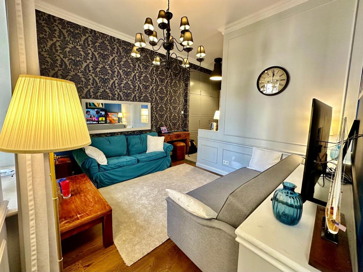 Decor Metro Wifi 300 Mbs 65tv Netflix Hbo *