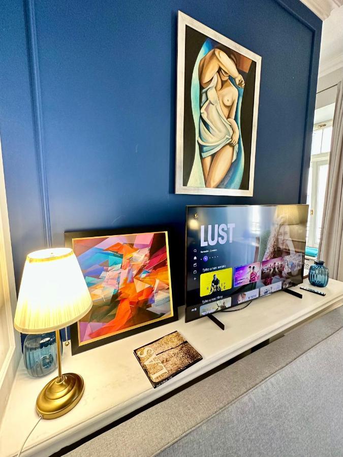 Decor Metro Wifi 300 Mbs 65tv Netflix Hbo