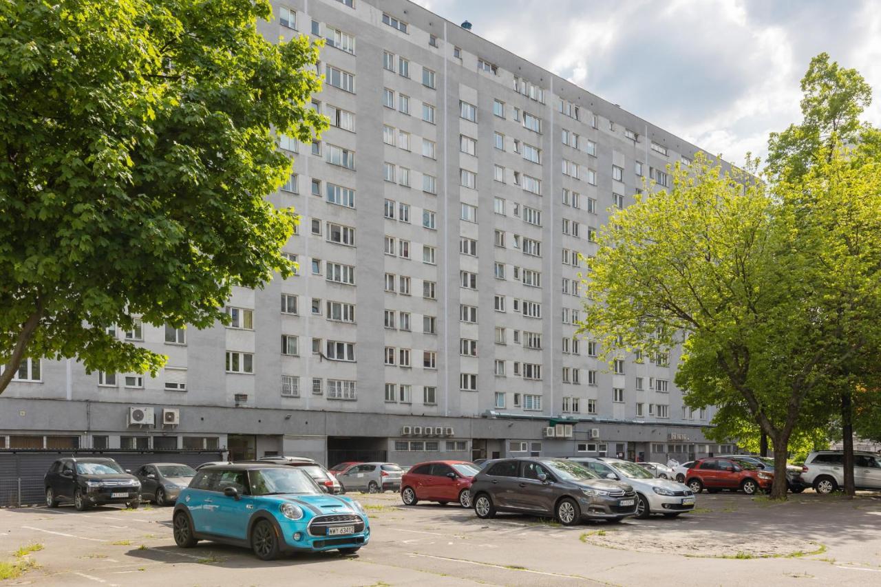 City View With 2 Bedrooms & Ac By Renters Varsóvia