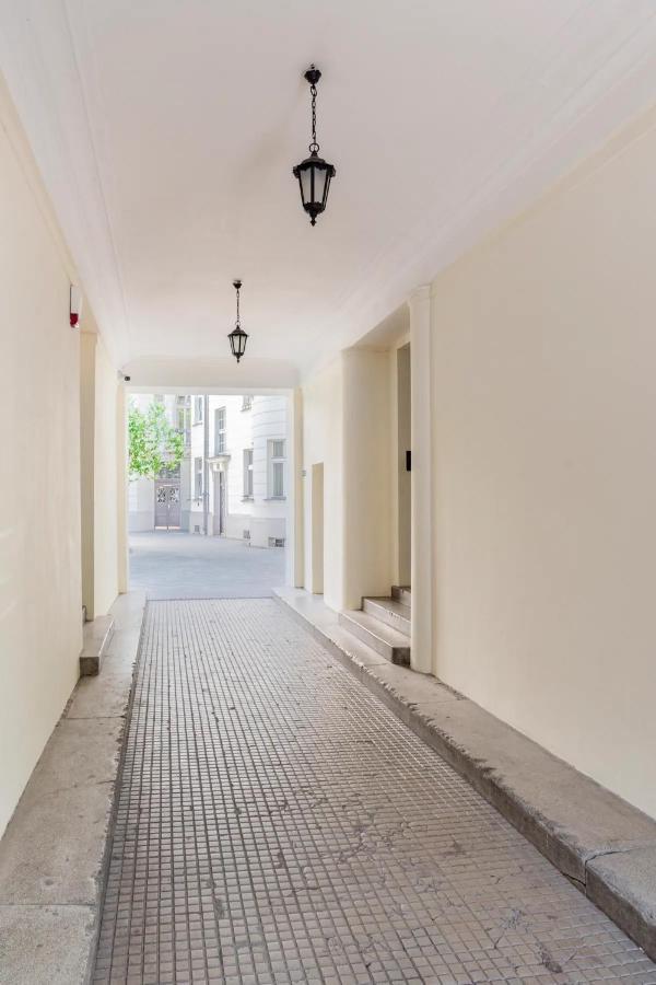 Apartment Rozbrat With Park View Warschau